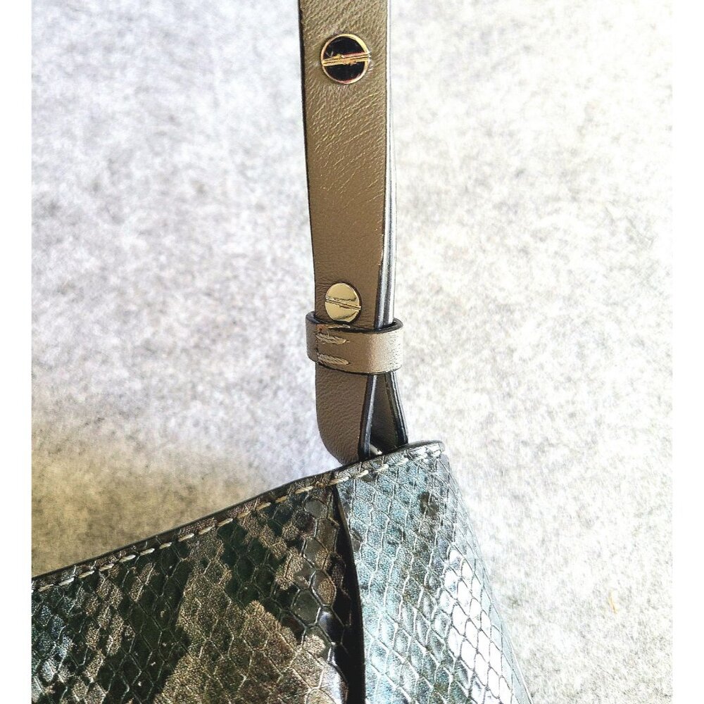 VGUC Vince Camuto Blue and Grey Snakeskin Print Leather Crossbody with Tassel - Picture 7 of 12